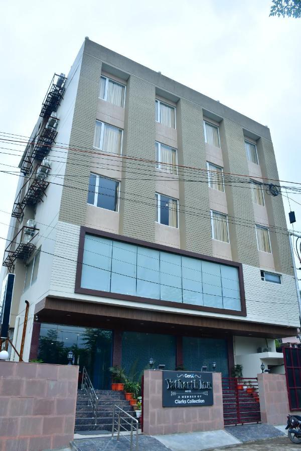 Hotel Yatharth Inn Váránaszi Kültér fotó