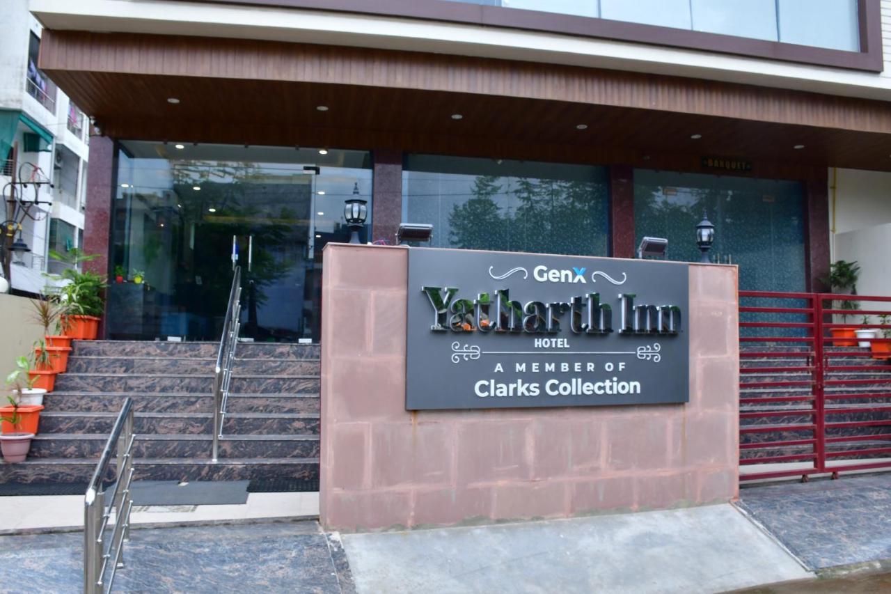 Hotel Yatharth Inn Váránaszi Kültér fotó